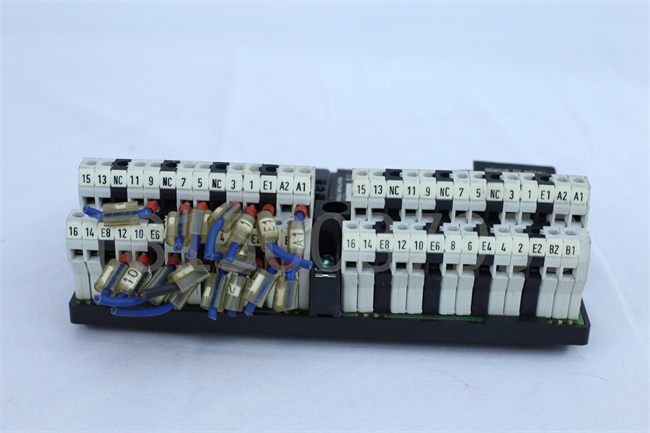 GE  IC670CHS002E2