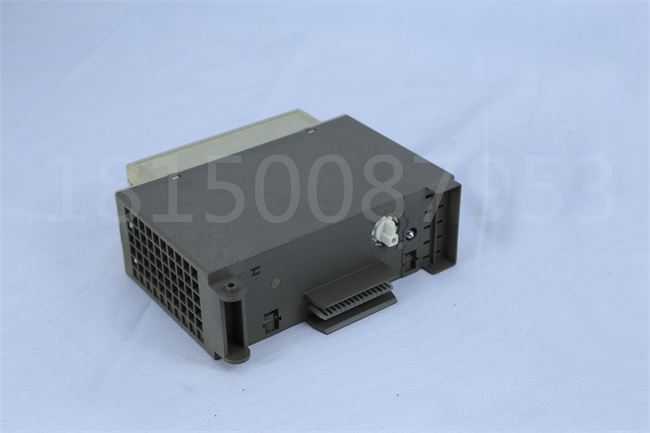 SIEMENS 6ES5451-8MR121